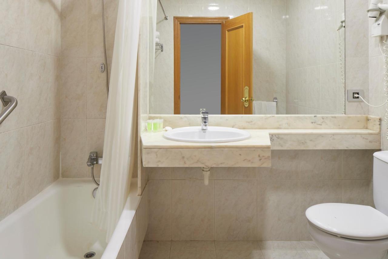 Pension Alemana San Sebastian Bagian luar foto