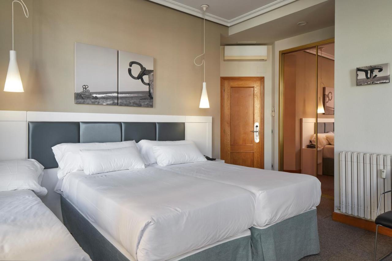 Pension Alemana San Sebastian Bagian luar foto