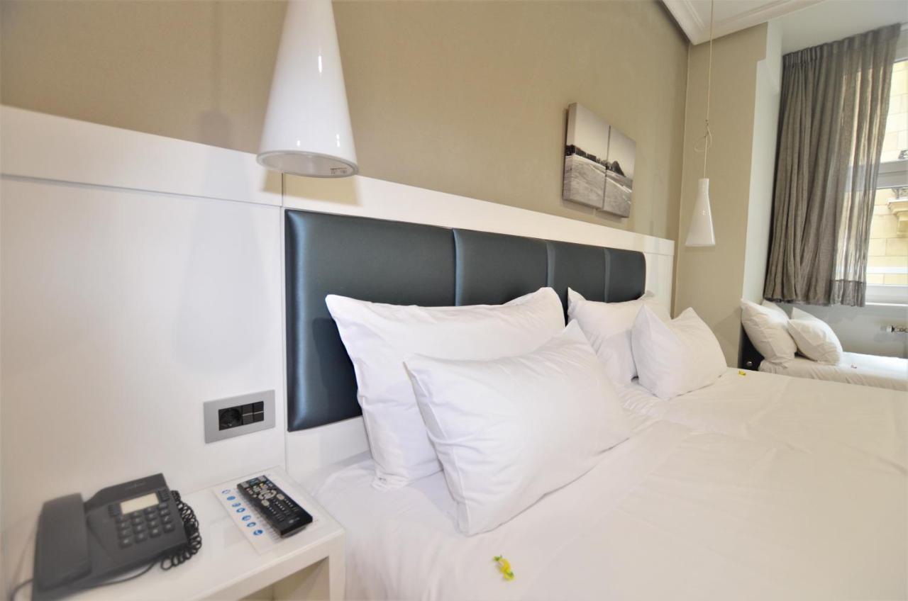 Pension Alemana San Sebastian Bagian luar foto